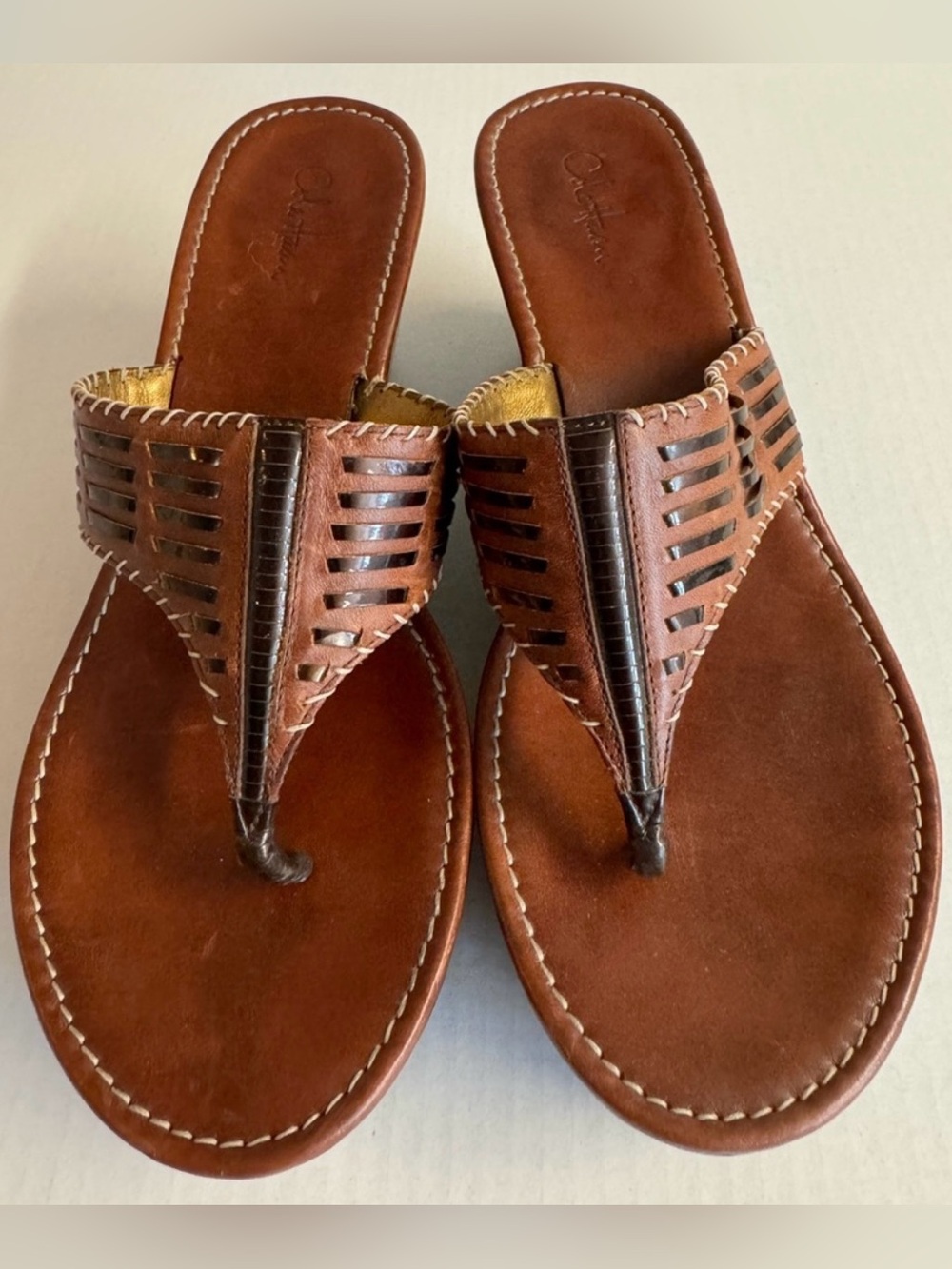 Cole Haan Brown Leather Cutout Thong Sandals.Nike Air Sole.Size 9